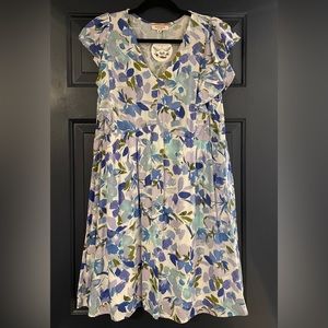 NWT- Andree By Unit Floral flutter sleeve babydoll dress- Size medium